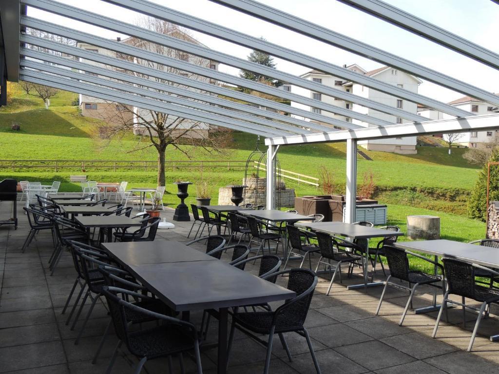 Gasthof Krone Wolfhalden ภายนอก รูปภาพ